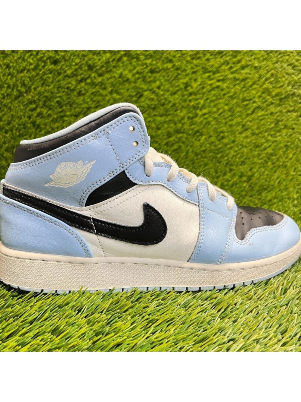 Nike Air Jordan 1 Mid Boys Size 7Y Blue Black White Basketball Shoes Sneakers